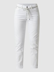 Relaxed Fit Mid Waist Jeans mit verkürztem Bein  von Rosner Weiß - 24