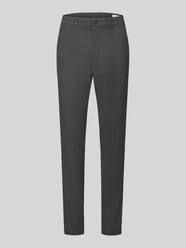 Regular Fit Chino mit seitlichen Eingrifftaschen von GAP - 42
