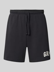 Straight Fit Shorts mit Logo-Stitching Modell 'Arch' von GAP - 45