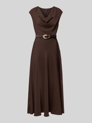 Sukienka wieczorowa z pasek w talii model 'Estelle' od Forever New - 25