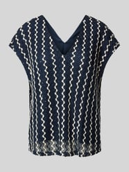 T-shirt z dekoltem w serek model ‘ELLEN’ od VILA - 27