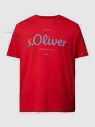 PLUS SIZE T-Shirt mit Label-Print von S.Oliver Plus Rot - 14