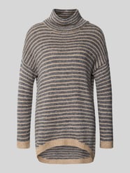 Oversized Fit Strickpullover mit Viskose-Anteil von Apricot - 40
