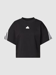 T-Shirt mit Label-Details von ADIDAS SPORTSWEAR - 35