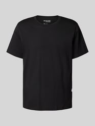 T-shirt o kroju regular fit z mieszanki bawełny model ‘ASPEN’ od SELECTED HOMME - 6