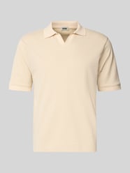 koszulka polo o kroju regular fit z dekoltem w serek model 'ACAYO' od DRYKORN - 41