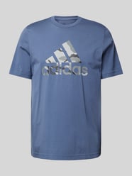 T-Shirt mit Rundhalsausschnitt Modell 'CAMO' von ADIDAS SPORTSWEAR Grün - 6