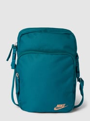 Torba na ramię z nadrukiem z logo model ‘Nike Heritage Crossbody’ od Nike Zielony - 18