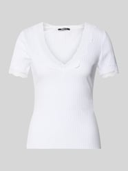 T-Shirt in Ripp-Optik mit Spitzenbesatz von Gina Tricot - 4