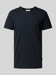 T-Shirt mit geripptem Rundhalsausschnitt von Casual Friday Blau - 23