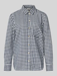 Bluzka koszulowa o kroju regular fit z kieszenią na piersi od Christian Berg Woman - 10