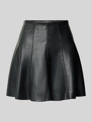 Minirok in leerlook met ritssluiting van Rich & Royal - 31