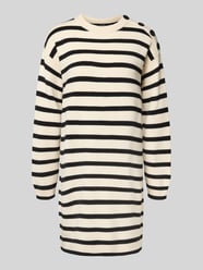 Soepele gebreide jurk van viscosemix, model 'SABA' van Vero Moda - 20