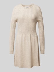 Knielanges Strickkleid mit Rundhalsausschnitt Modell 'FIA' von Only Beige - 2