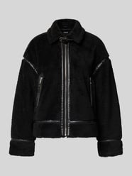Kurtka z futerka o kroju regular fit z detalami ze skóry model ‘MICHELLE’ od Only - 16