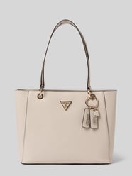 Umhängetasche mit Label-Applikation Modell 'NOELLE II' von GUESS Beige - 40