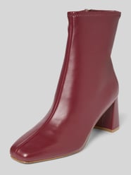 Laarsjes met ritssluiting, model 'Hurst' van Steve Madden Bordeaux - 37