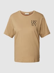 T-Shirt mit Statement-Print von Marc O'Polo Beige - 43