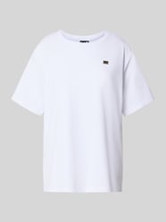 T-shirt o kroju regular fit z mieszanki bawełny z aplikacją z logo od EA7 Emporio Armani - 18