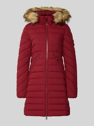 Płaszcz pikowany o kroju regular fit z obszyciem ze sztucznego futra model ‘Fuji’ od Superdry - 15