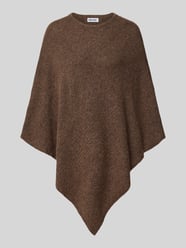 Poncho mit asymmetrischem Saumabschluss von PIECES - 11