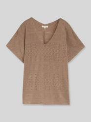 t-shirt o kroju loose fit z perforowaniem od Tom Tailor - 3
