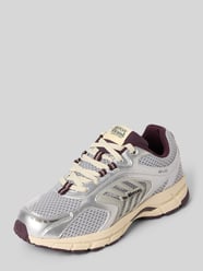 Sneakers model 'Re-Run EVO' van The Mercer Bordeaux - 32