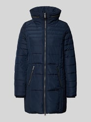 Płaszcz pikowany z odpinanym kapturem model ‘Nina’ od Soyaconcept - 41