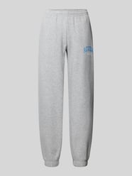 Sweatpants mit Label-Print von Review Grau - 32