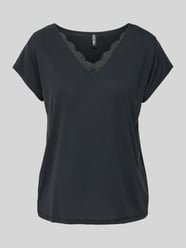 Regular fit T-shirt met V-hals, model 'KAMALA' van Pieces - 46