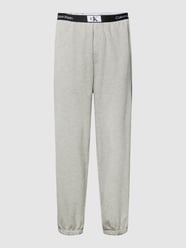 Spodnie dresowe z wyhaftowanym logo od Calvin Klein Underwear Szary - 42