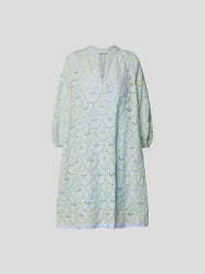 Knielanges Kleid mit Lochstickereien von Devotion Blau / Türkis - 15