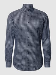 Regular Fit Business-Hemd mit Allover-Muster von Christian Berg Men Blau - 46