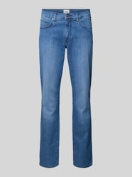 Jeansy o kroju regular fit z 5 kieszeniami model ‘Cadiz’ od Brax - 15