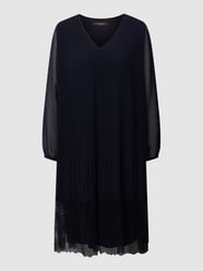 Cocktailkleid mit Plisseefalten von Vera Mont Blau / Türkis - 27