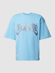 Oversized T-Shirt mit Silber Logo Print von REVIEW Blau - 23