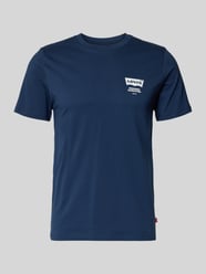 T-Shirt mit Label-Detail und Logo-Print von Levi's® - 7