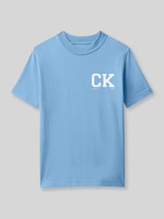 t-shirt o kroju regular fit z czystej bawełny model 'CHEST' od Calvin Klein Jeans - 41