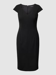 Knielange jurk met V-hals van comma Zwart - 1