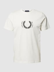 T-Shirt mit Logo-Stitching von Fred Perry Weiß - 12