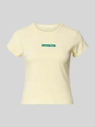 T-shirt z okrągłym dekoltem i nadrukiem z logo marki od Calvin Klein Jeans - 18