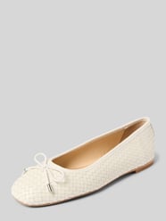 Ballerinas aus Leder mit Schleifendetail von INUOVO - 48
