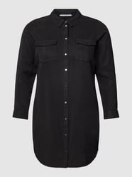 Sukienka koszulowa PLUS SIZE z kieszeniami z patką model ‘VMSILA’ od Vero Moda Curve Czarny - 41