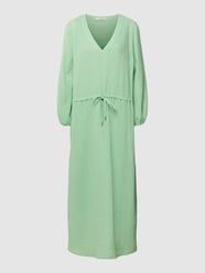 Maxikleid mit V-Ausschnitt von Lanius Grün - 30