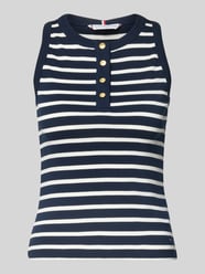t-shirt o kroju slim fit z czystej bawełny od Tommy Hilfiger - 43