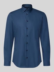 Slim Fit Business-Hemd mit Kentkragen von Jake*s - 25