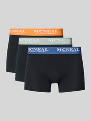Obcisłe bokserki o kroju slim fit z wyhaftowanym logo w zestawie 3 szt. od MCNEAL - 39