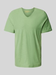 T-Shirt mit V-Ausschnitt von MCNEAL Grün - 24