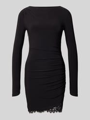 Sukienka koktajlowa z obszyciem koronką model 'Eloise' od Forever New - 21