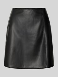 Minirok in leerlook, model 'Reana cosmic' van OPUS - 45